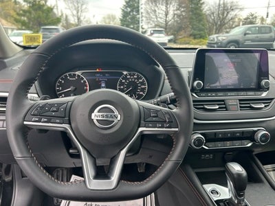 2022 Nissan Altima 2.5 SR