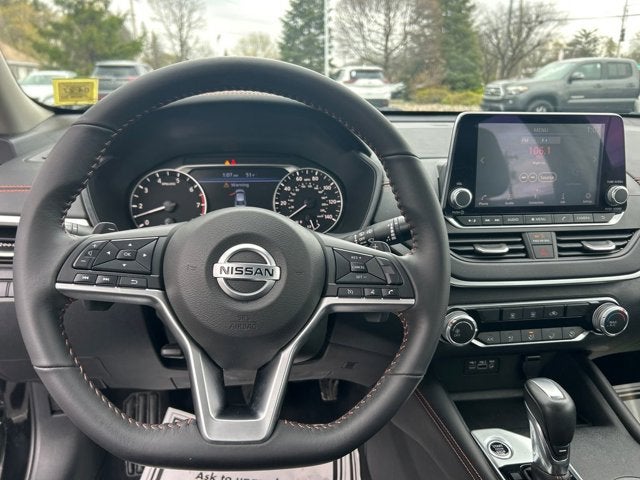 2022 Nissan Altima 2.5 SR