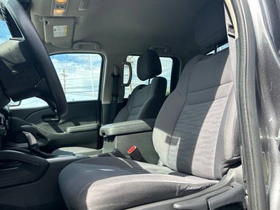 2023 Nissan Frontier S