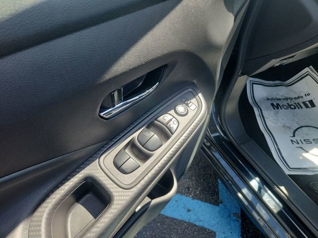 2023 Nissan Versa SV