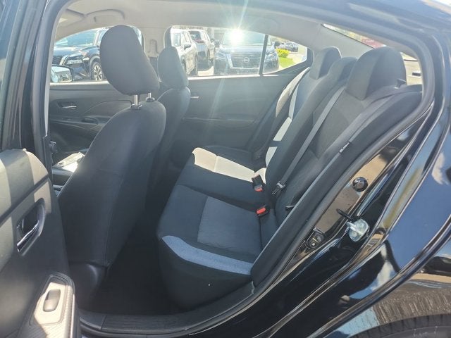 2023 Nissan Versa SV