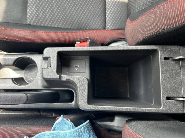2024 Nissan Versa SR