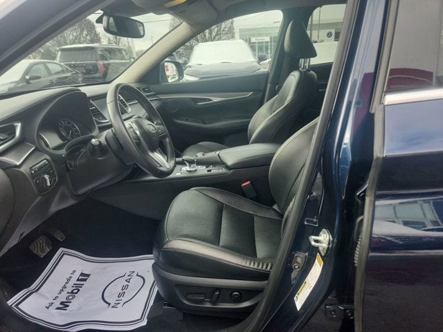 2022 INFINITI QX50 LUXE