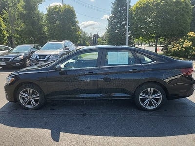 2024 Volkswagen Jetta SE