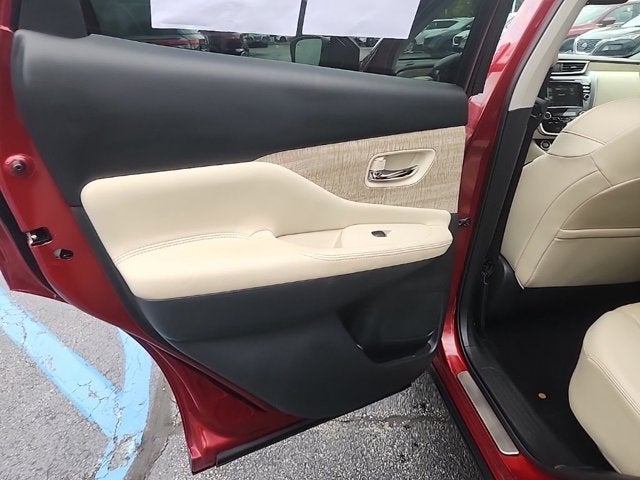2023 Nissan Murano SL