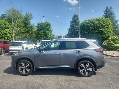 2023 Nissan Rogue SL