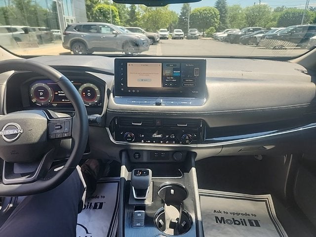 2026 Nissan Rogue SL