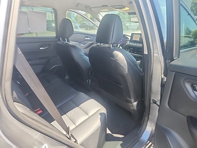 2026 Nissan Rogue SL