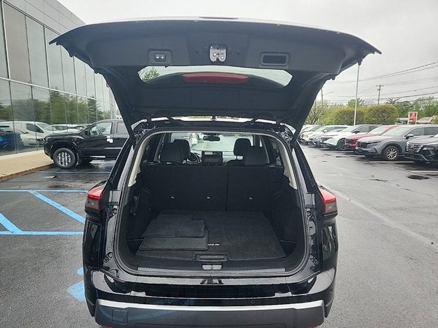 2026 Nissan Rogue SL