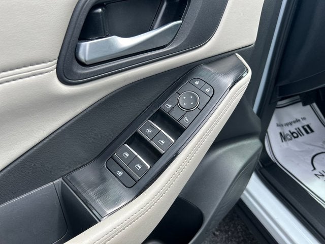 2026 Nissan Rogue SL