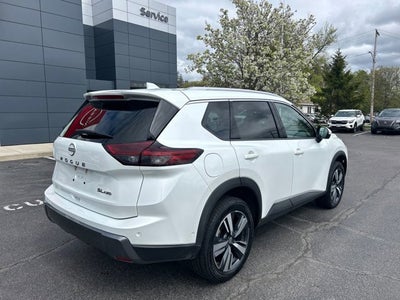 2026 Nissan Rogue SL