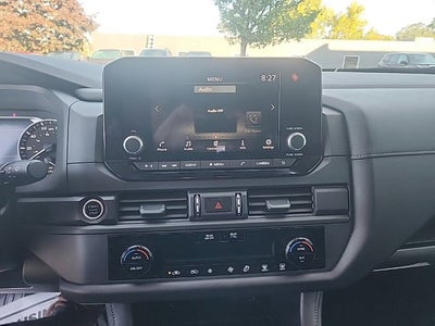 2024 Nissan Pathfinder S
