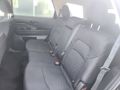2024 Nissan Pathfinder S