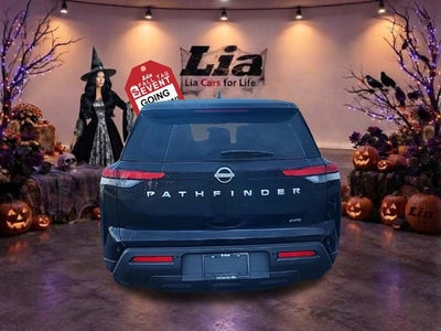 2024 Nissan Pathfinder S