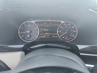 2023 Nissan Pathfinder SV