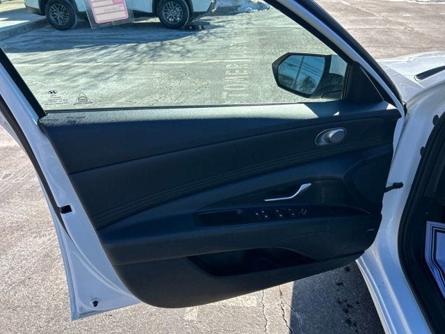 2021 Hyundai Elantra Limited