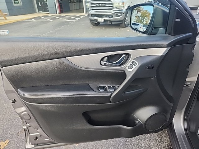 2020 Nissan Rogue Sport SL