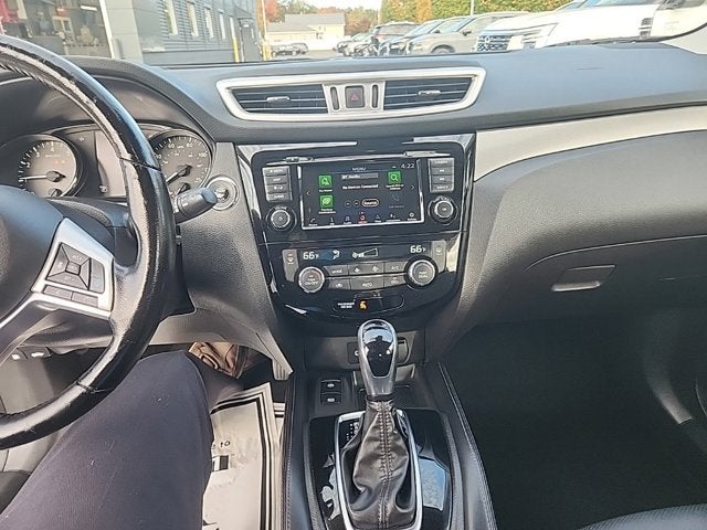2020 Nissan Rogue Sport SL
