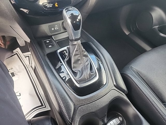 2020 Nissan Rogue Sport SL