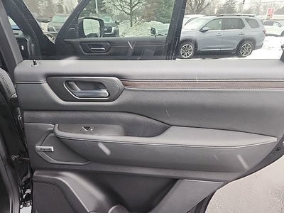 2025 Nissan Armada SL