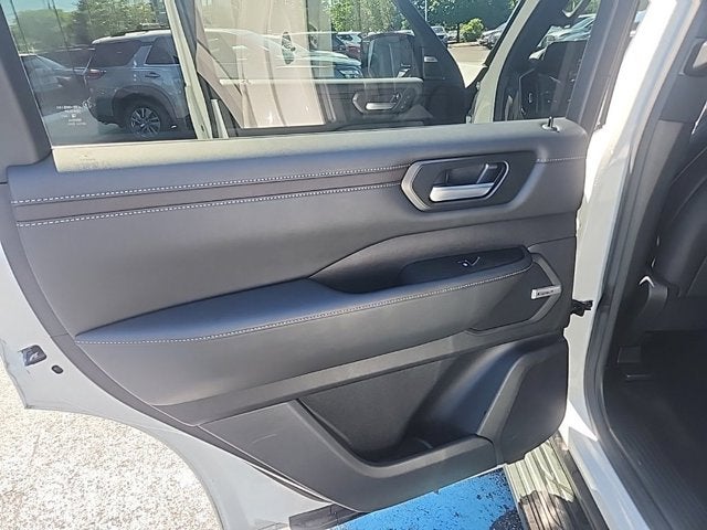 2025 Nissan Armada SL