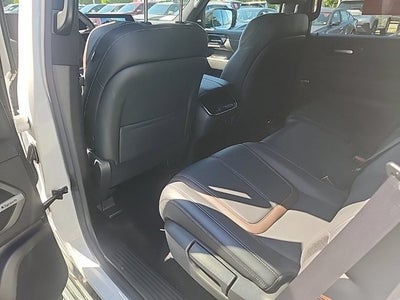 2025 Nissan Armada SL