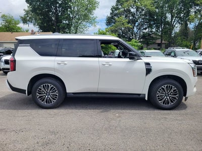 2025 Nissan Armada SL