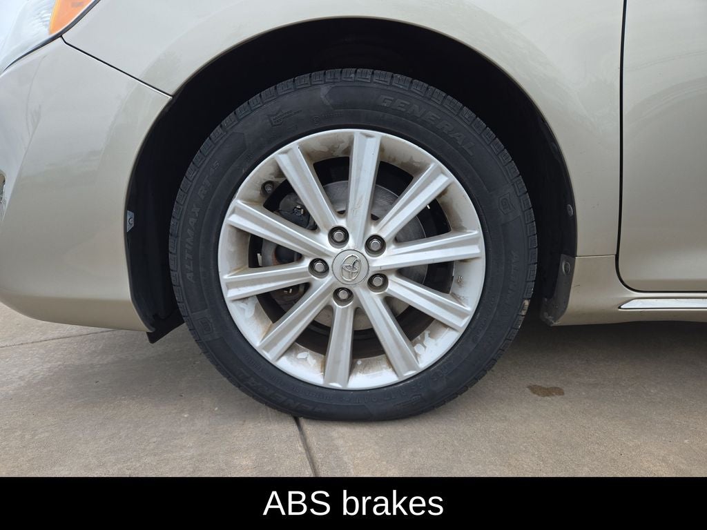 2014 Toyota Camry Hybrid XLE