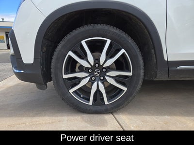 2022 Honda Pilot Touring 8 Passenger
