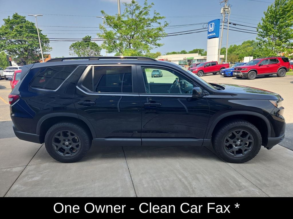 2023 Honda Pilot TrailSport