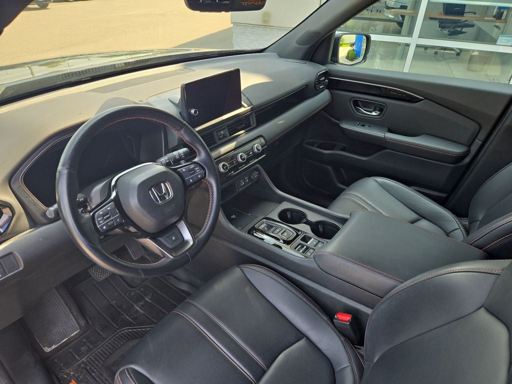 2023 Honda Pilot TrailSport