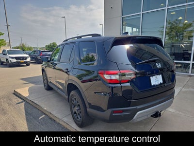 2023 Honda Pilot TrailSport