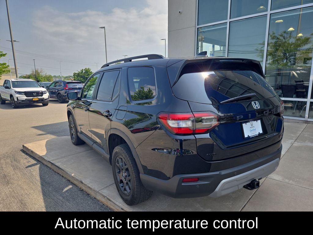 2023 Honda Pilot TrailSport