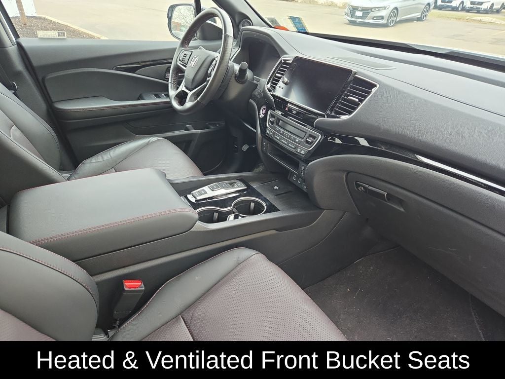 2025 Honda Ridgeline Black Edition