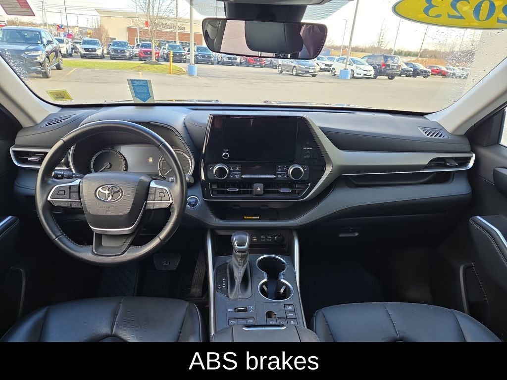 2023 Toyota Highlander XLE