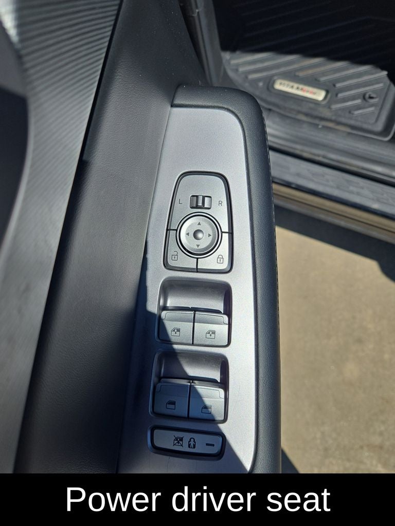 2025 Hyundai Palisade SEL Premium 7 Passenger