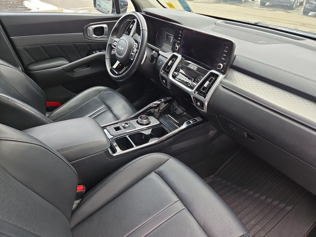 2022 Kia Sorento Plug-In Hybrid SX