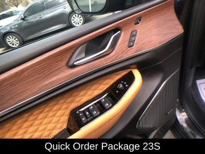 2023 Jeep Grand Cherokee Summit