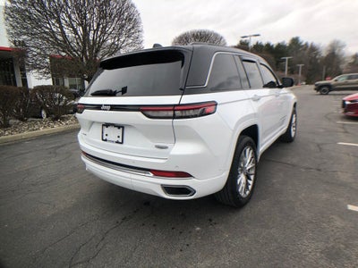 2024 Jeep Grand Cherokee Summit