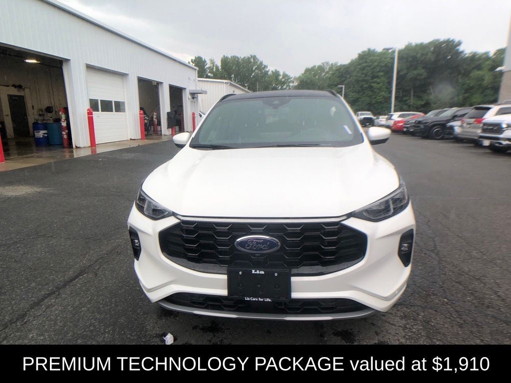 2024 Ford Escape ST-Line Elite