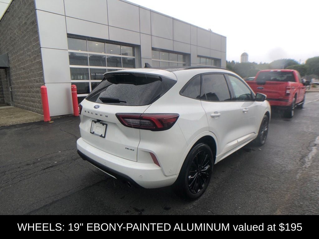 2024 Ford Escape ST-Line Elite