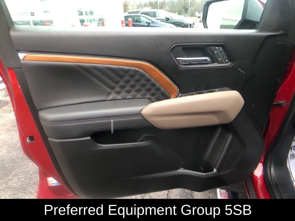 2023 GMC Canyon Denali