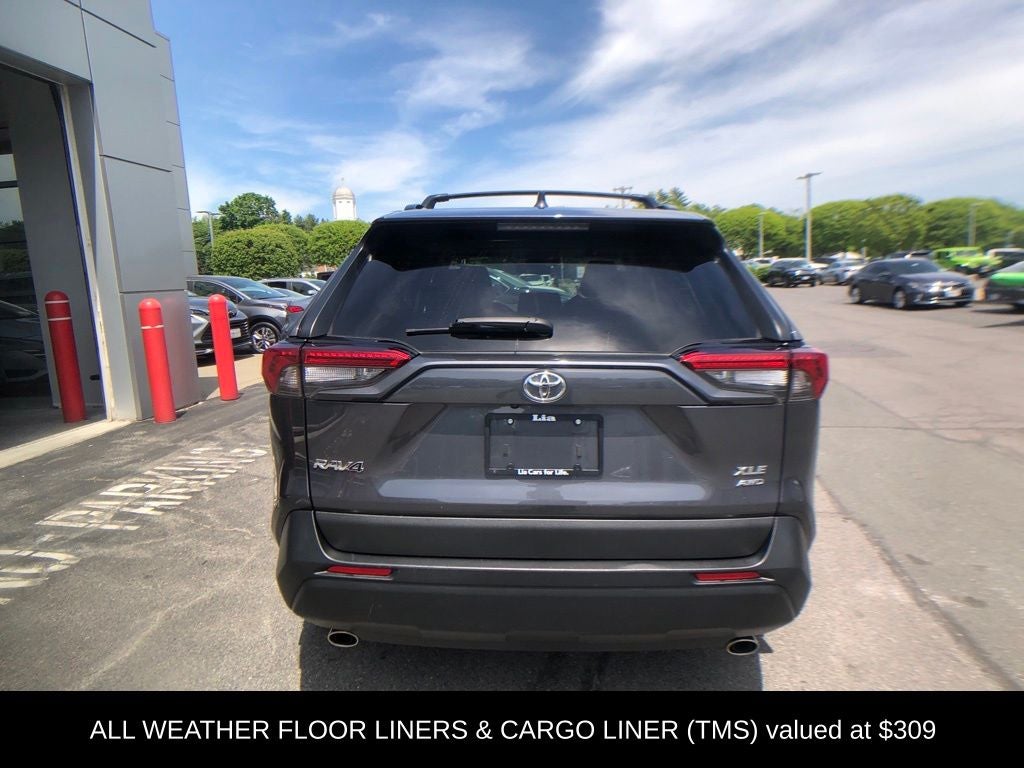 2023 Toyota RAV4 XLE Premium