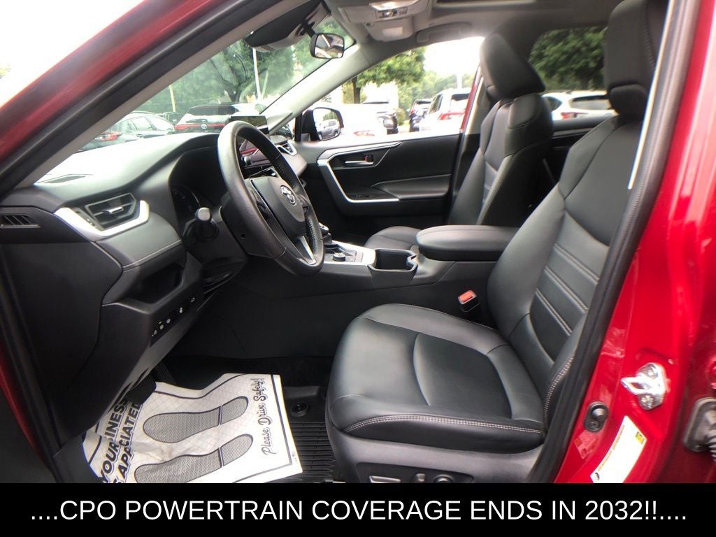 2025 Toyota RAV4 Hybrid XLE Premium
