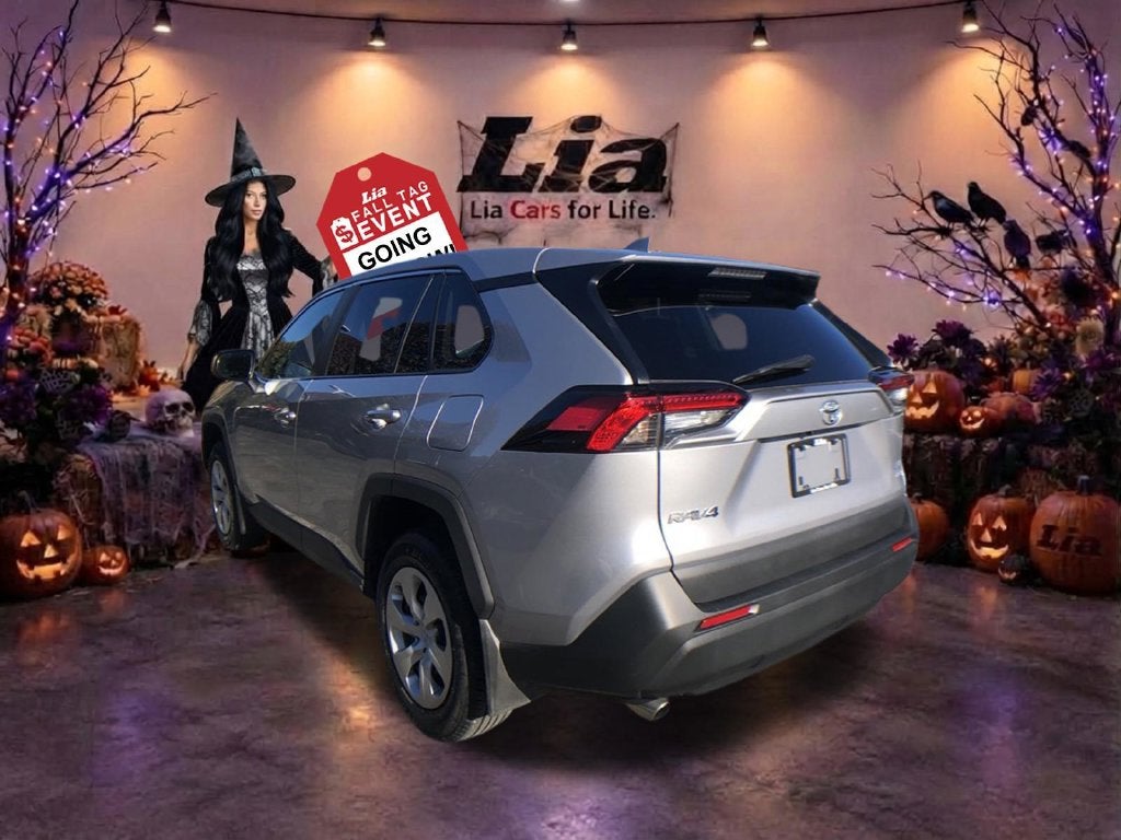 2023 Toyota RAV4 LE