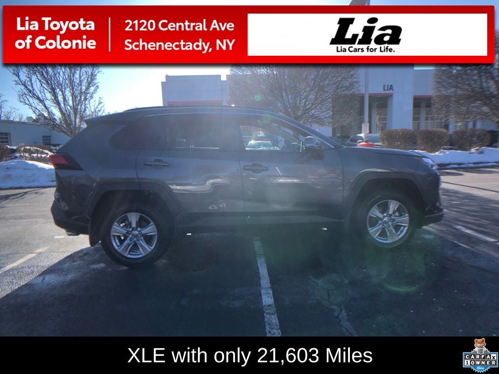 2025 Toyota RAV4 XLE