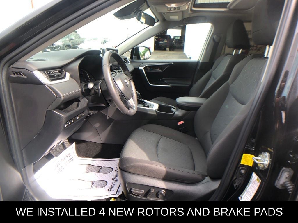 2023 Toyota RAV4 XLE