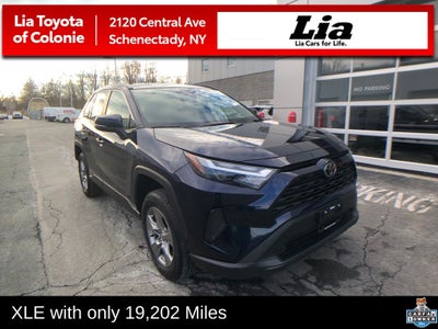2025 Toyota RAV4 XLE