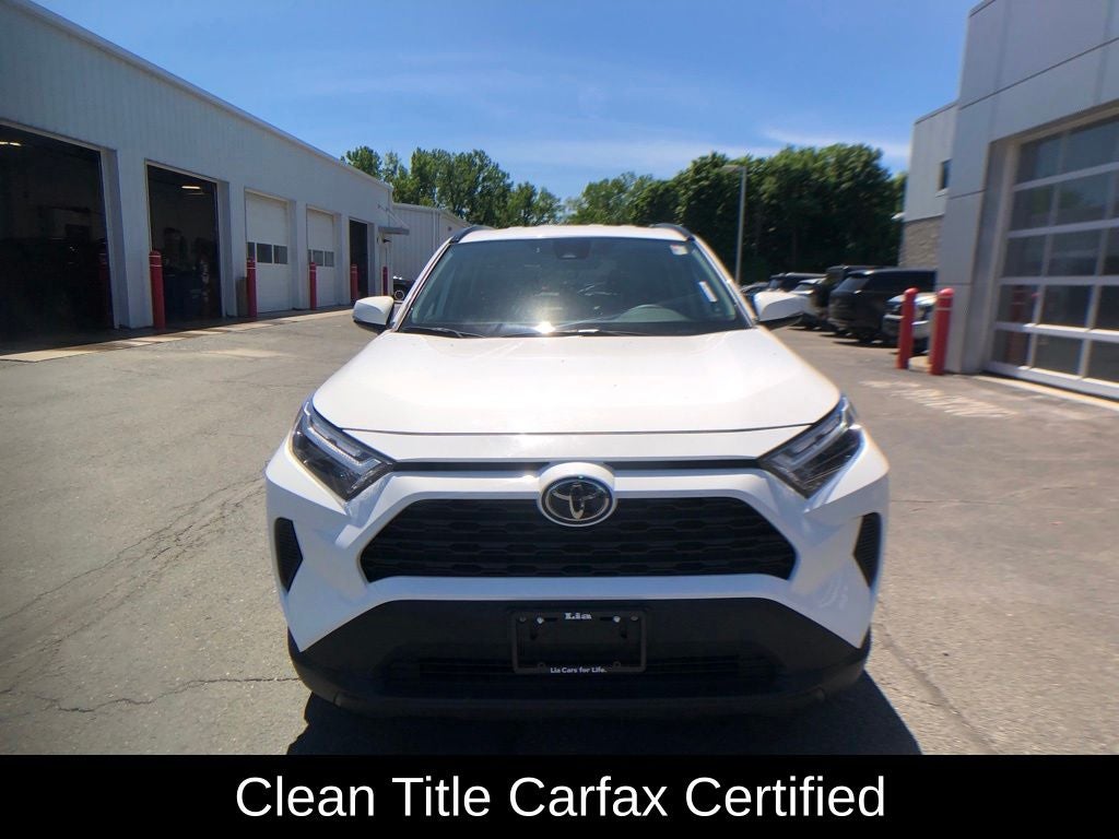 2025 Toyota RAV4 XLE