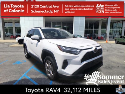 2025 Toyota RAV4 XLE
